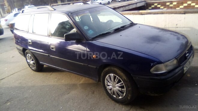 Opel Astra 1997, 222,199 km - 1.6 л - Bakı