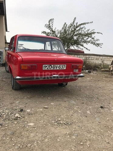 LADA (VAZ) 21011 1980, 100,000 km - 1.5 l - Goranboy