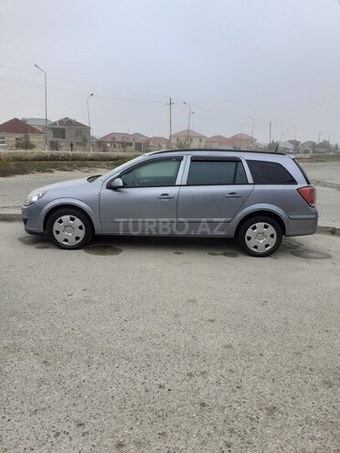 Opel Astra 2005, 256,234 km - 1.4 л - Bakı