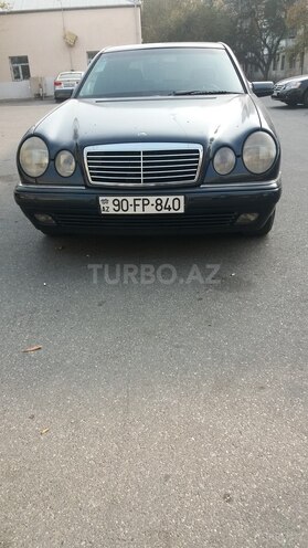 Mercedes E 220 1998, 247,700 km - 2.2 л - Bakı