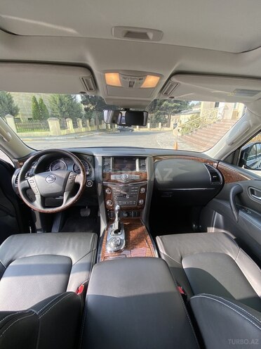 Nissan Patrol 2018, 30,000 km - 4.0 л - Bakı