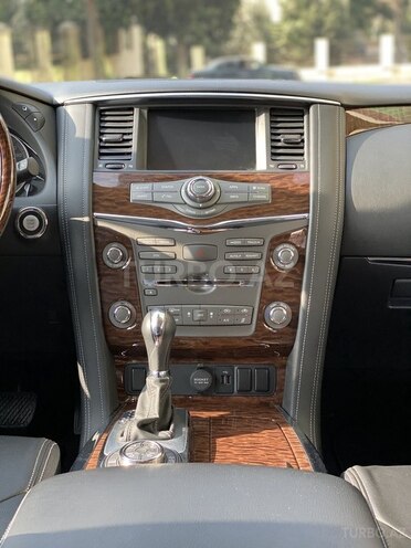 Nissan Patrol 2018, 30,000 km - 4.0 л - Bakı