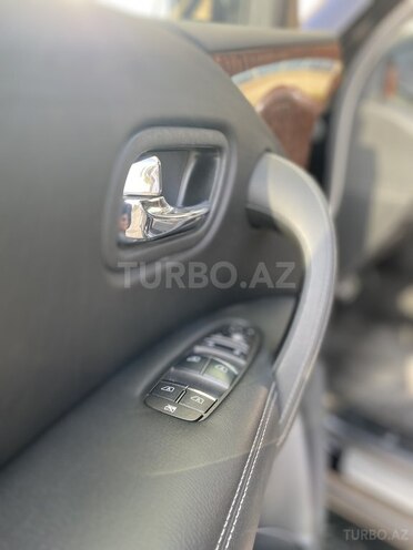 Nissan Patrol 2018, 30,000 km - 4.0 л - Bakı