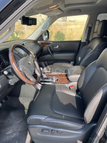Nissan Patrol 2018, 30,000 km - 4.0 л - Bakı