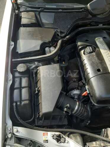 Mercedes E 220 1999, 371,000 km - 2.2 л - Sumqayıt