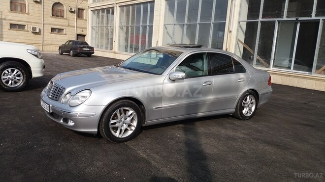 Mercedes E 240 2002, 185,000 km - 2.6 l - Bakı