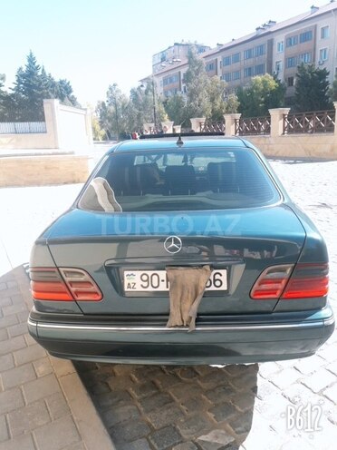 Mercedes E 220 2000, 396,800 km - 2.2 л - Bakı