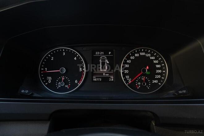 Volkswagen Transporter 2017, 98,000 km - 2.0 l - Bakı