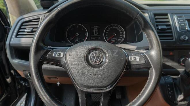 Volkswagen Transporter 2017, 98,000 km - 2.0 l - Bakı