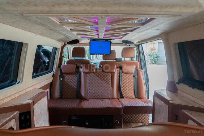 Volkswagen Transporter 2017, 98,000 km - 2.0 l - Bakı