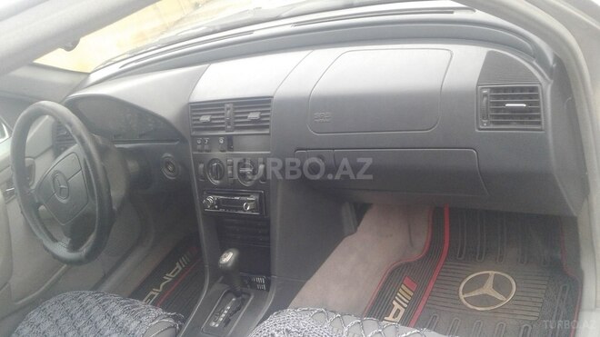 Mercedes C 220 1995, 350,000 km - 2.2 л - Gəncə