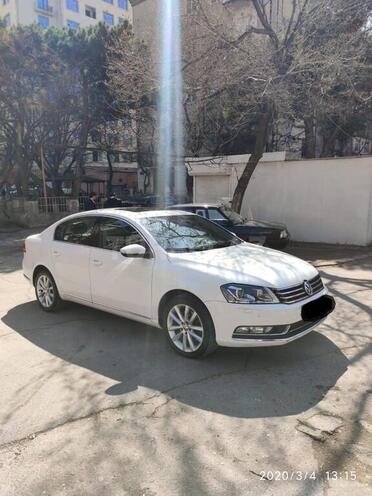 Volkswagen Passat 2014, 122,222 km - 1.8 l - Bakı
