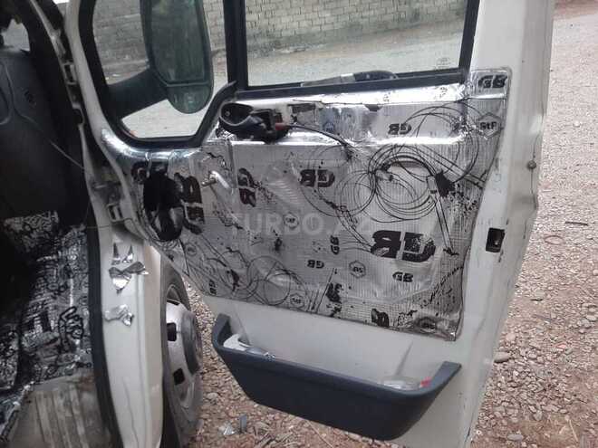 Ford Transit 2002, 325,000 km - 2.5 l - Xaçmaz