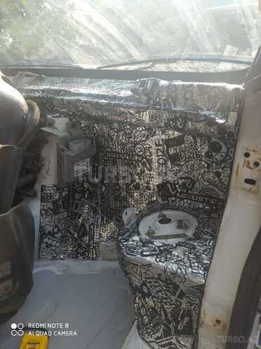 Ford Transit 2002, 325,000 km - 2.5 l - Xaçmaz
