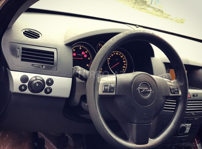 Opel Astra 2006, 90,000 km - 1.3 l - Bakı
