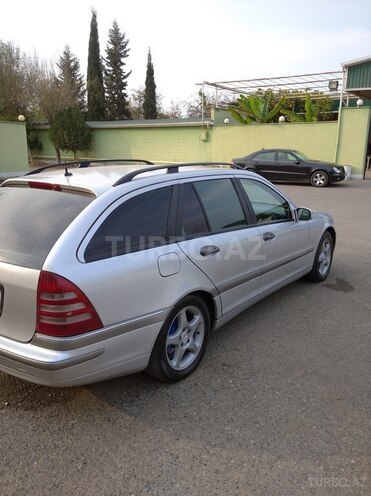 Mercedes C 220 2003, 250,000 km - 2.2 l - Biləsuvar