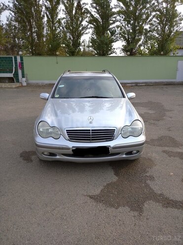 Mercedes C 220 2003, 250,000 km - 2.2 l - Biləsuvar