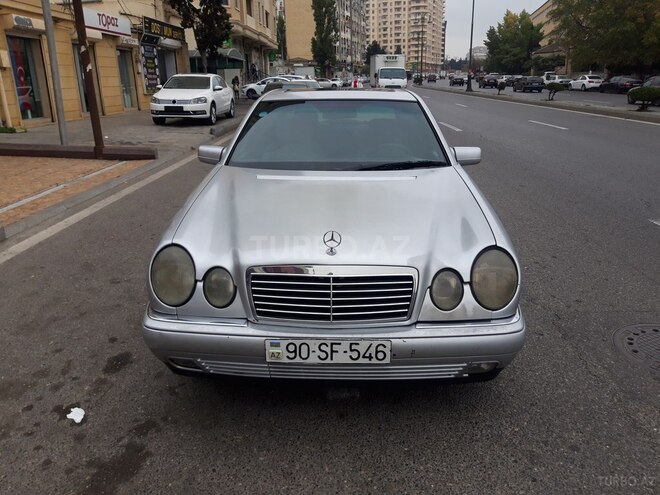 Mercedes E 200 1999, 253,000 km - 2.0 l - Bakı