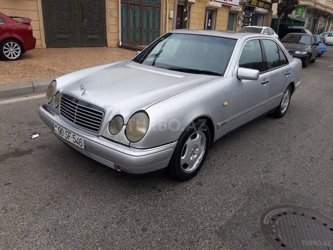 Mercedes E 200 1999, 253,000 km - 2.0 l - Bakı
