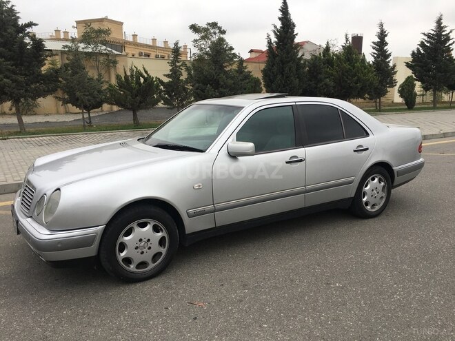 Mercedes E 280 1997, 345,000 km - 2.8 l - Bakı