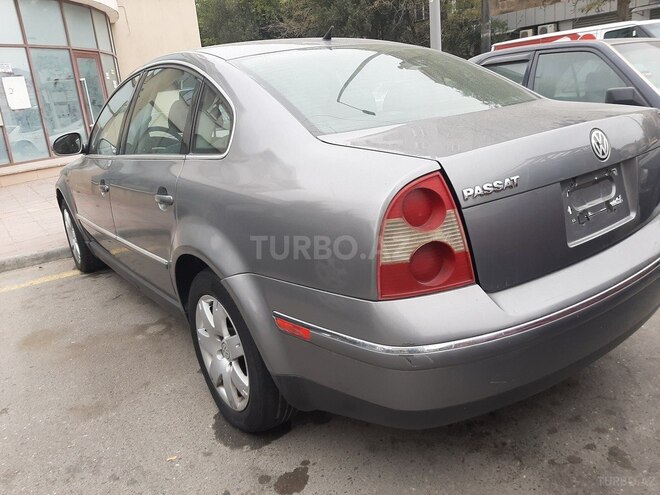 Volkswagen Passat 2004, 250,000 km - 1.8 л - Bakı