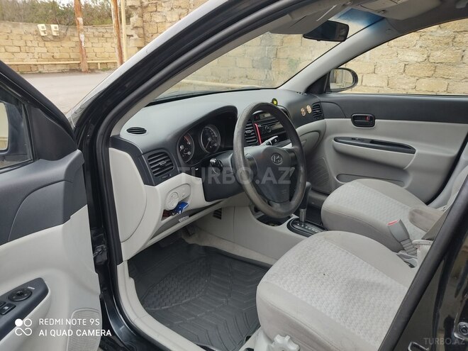 Hyundai Accent 2008, 220,000 km - 1.4 л - Bakı