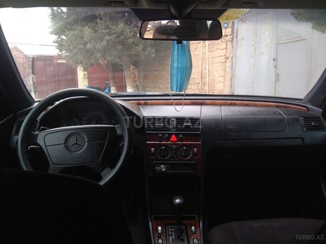 Mercedes C 180 1998, 210,000 km - 1.8 л - Bakı