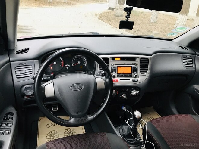 Kia Rio 2008, 214,000 km - 1.4 л - Sumqayıt
