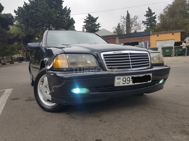 Mercedes C 230 1999, 240,000 km - 2.3 l - Bakı