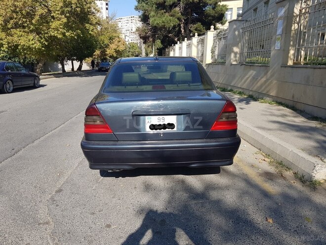Mercedes C 230 1999, 240,000 km - 2.3 l - Bakı