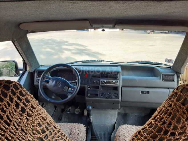 Volkswagen Transporter 1999, 350,000 km - 2.4 л - Bakı