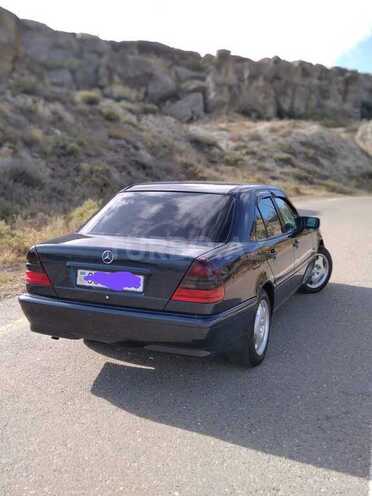 Mercedes C 180 1999, 374,000 km - 1.8 л - Salyan