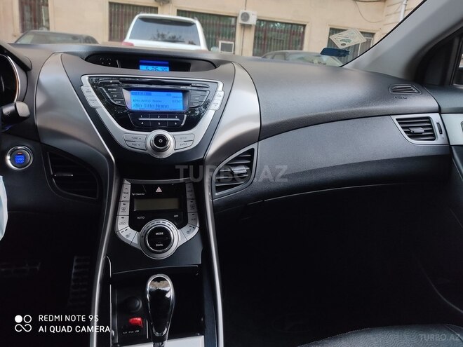 Hyundai Elantra 2011, 169,550 km - 1.8 л - Bakı