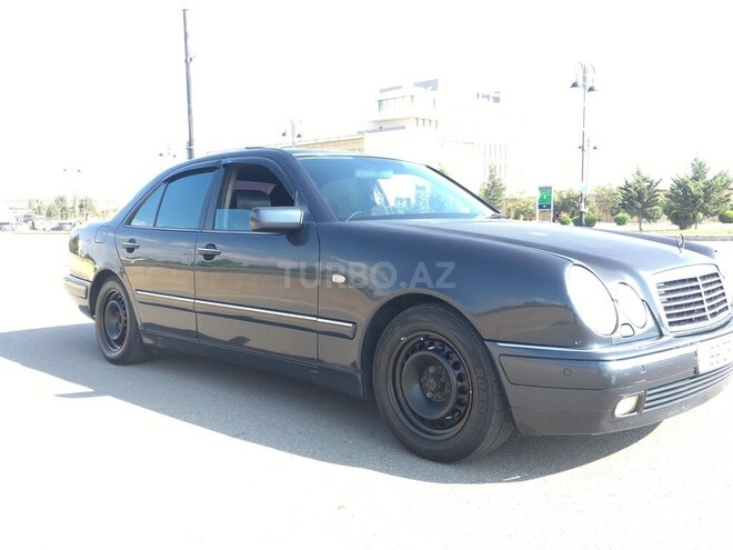 Mercedes E 320 1997, 242,500 km - 3.2 l - Bakı