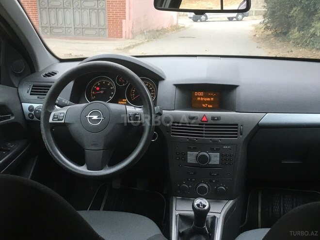 Opel Astra 2006, 150,000 km - 1.4 l - Bakı