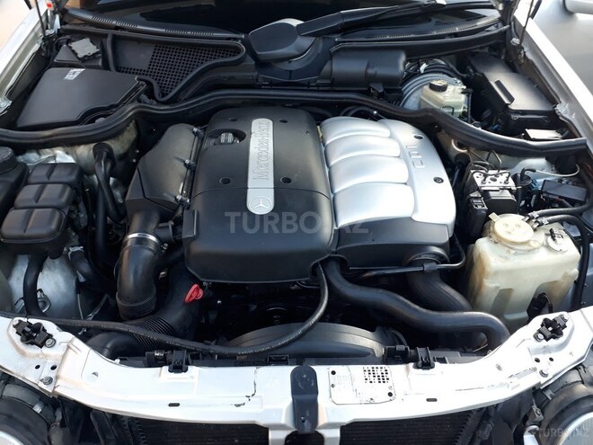 Mercedes E 220 2001, 450,000 km - 2.2 л - Tovuz