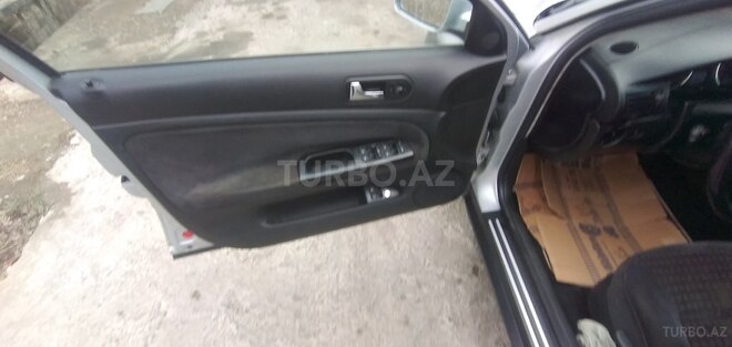 Volkswagen Passat 2001, 267,431 km - 2.0 л - Gəncə