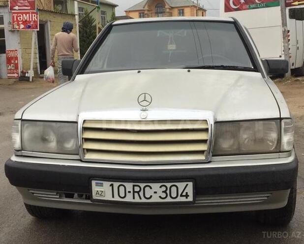 Mercedes 190 1984, 200,000 km - 2.0 l - Bakı