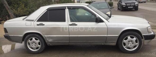 Mercedes 190 1984, 200,000 km - 2.0 l - Bakı