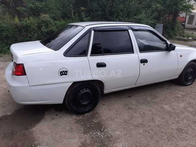 Daewoo Nexia 2011, 400,000 km - 1.5 l - Lerik