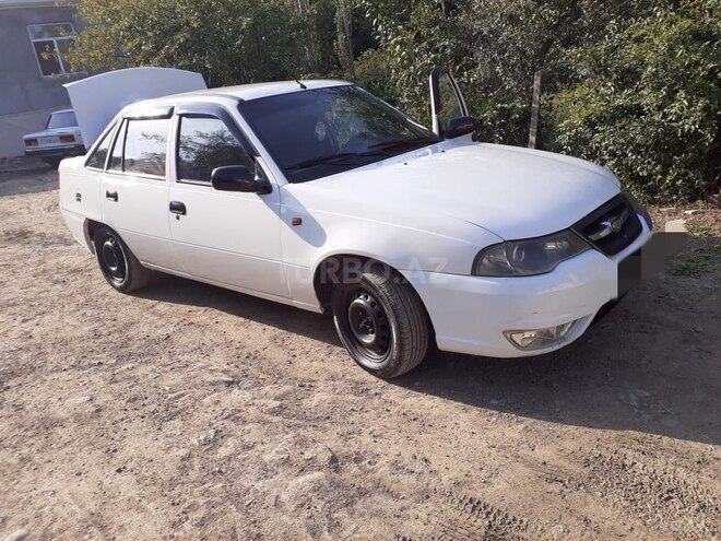 Daewoo Nexia 2011, 400,000 km - 1.5 l - Lerik