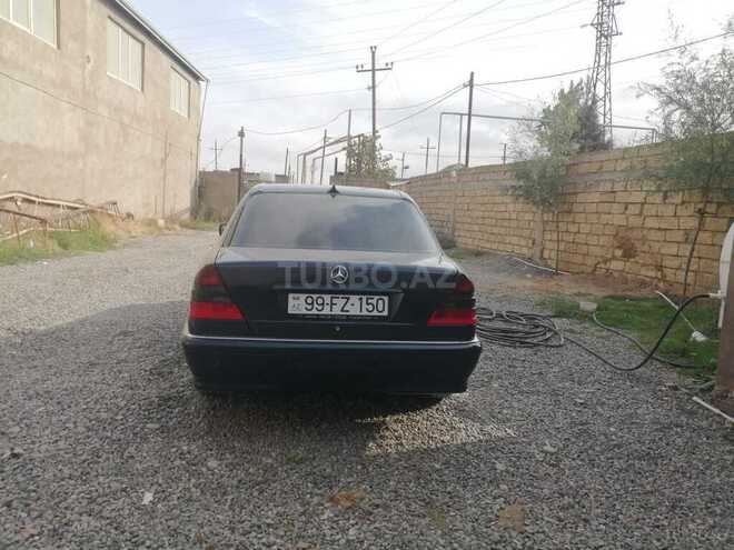 Mercedes C 230 1998, 299,999 km - 2.3 l - 
