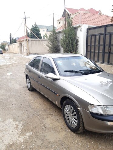 Opel Vectra 1996, 358,000 km - 2.0 l - Bakı