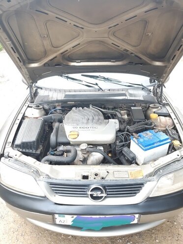 Opel Vectra 1996, 358,000 km - 2.0 l - Bakı