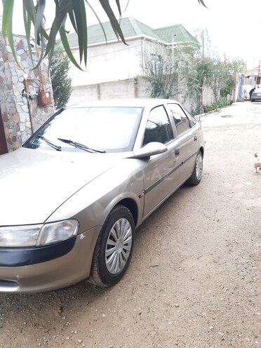 Opel Vectra 1996, 358,000 km - 2.0 l - Bakı