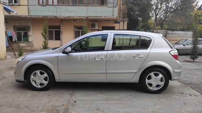 Opel Astra 2005, 190,000 km - 1.4 l - Bakı