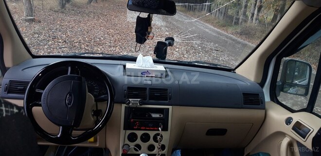 Ford Tourneo Connect 2007, 260,000 km - 1.8 l - Xaçmaz