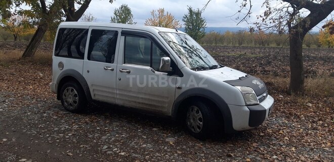 Ford Tourneo Connect 2007, 260,000 km - 1.8 l - Xaçmaz