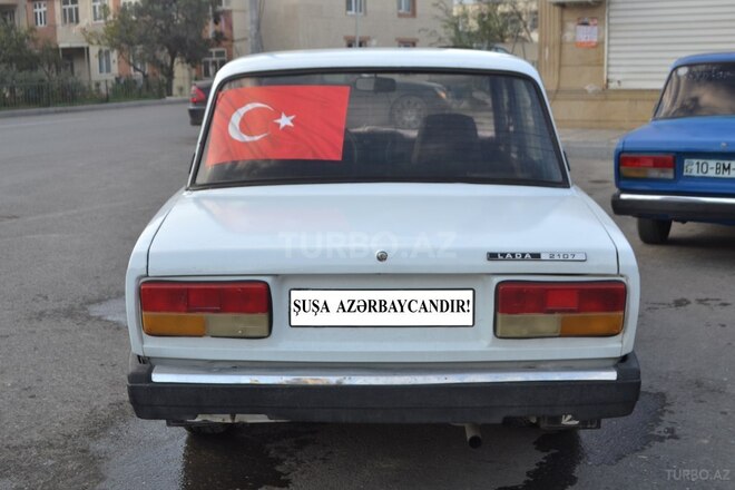 LADA (VAZ) 2107 2004, 245,000 km - 1.6 л - Bakı