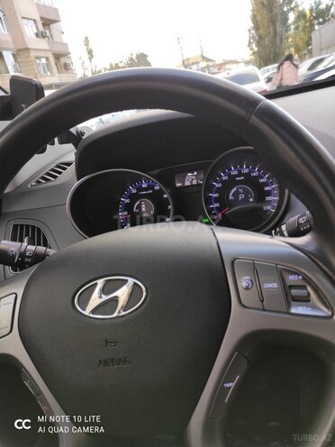 Hyundai ix35 2013, 86,000 km - 2.0 l - Bakı